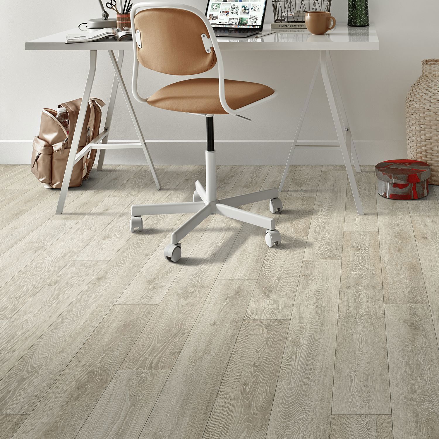 Изображение товара Линолеум Дуб Карпатский 32 класс 1.5 м полукоммерческий Россия