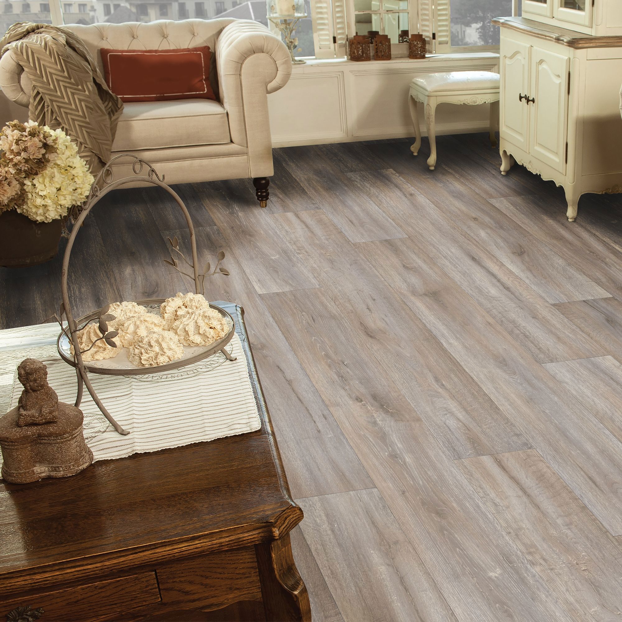 Изображение товара Линолеум Дуб кантри 32 класс 2.5 м в рулоне, влагостойкий, структура дерева