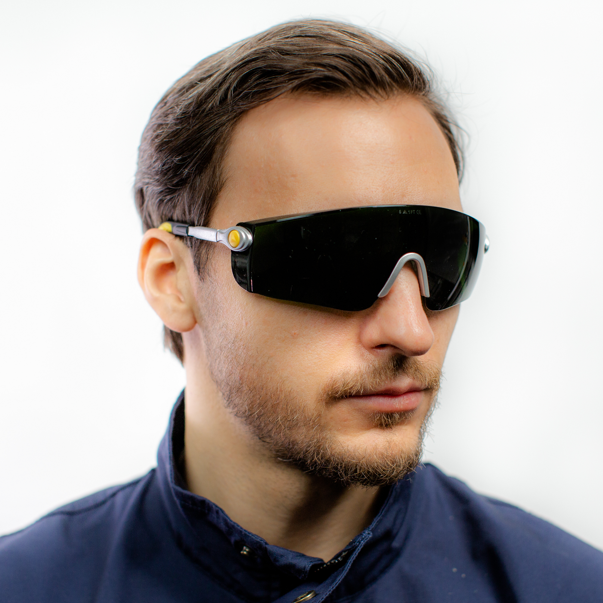 Изображение товара Очки защитные Delta Plus LIPARI2 T5 черные с защитой от запотевания и царапин