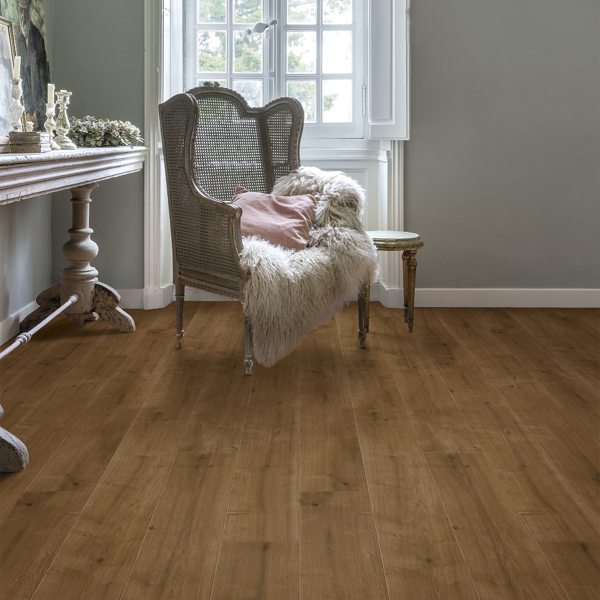 Изображение товара Ламинат "Дуб Лугано" водостойкий 33 класс 8 мм с фаской, 1. 596 м2