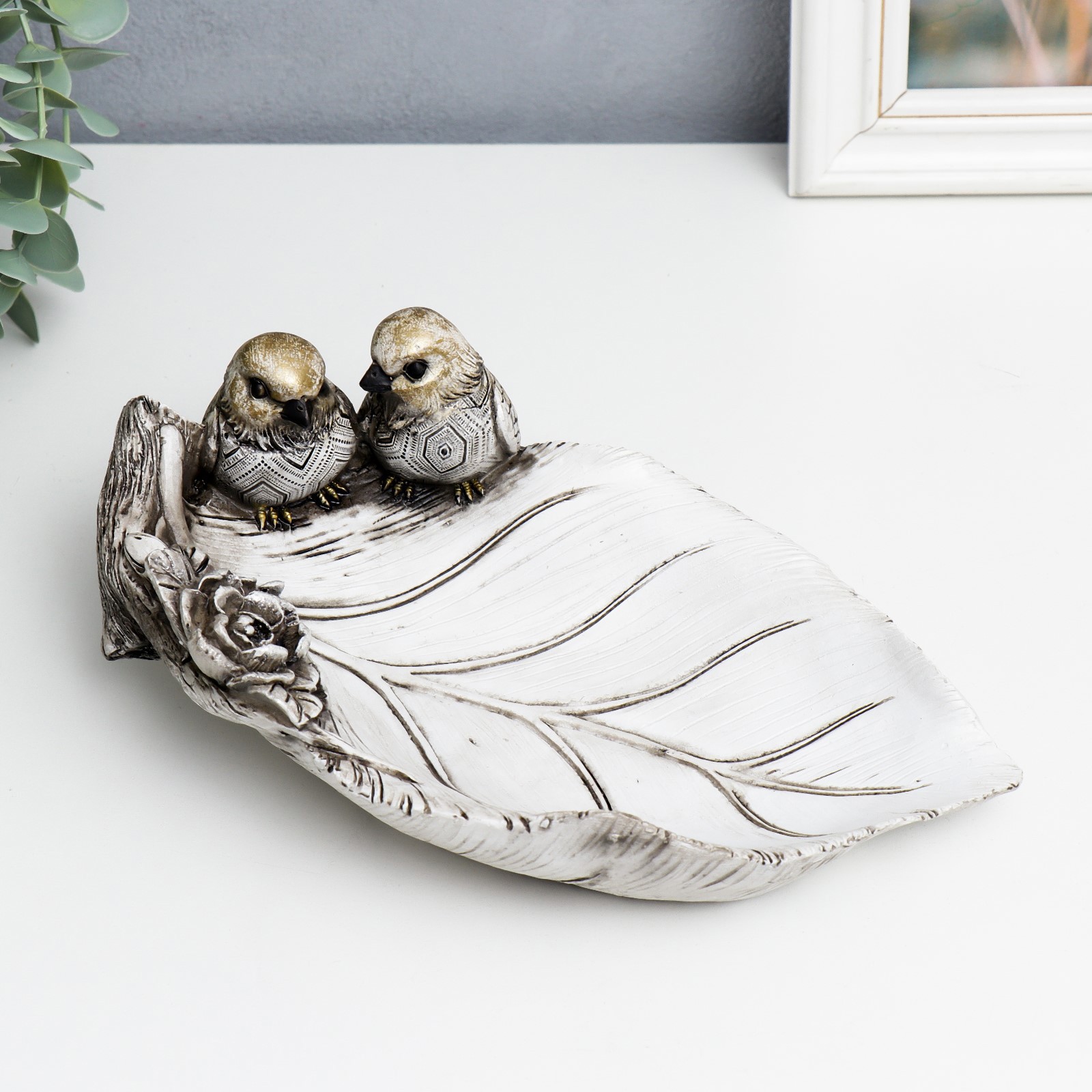 Изображение товара Подставка интерьерная "Два воробышка на листе с цветком. Геометрия" 8x18x24.6 см