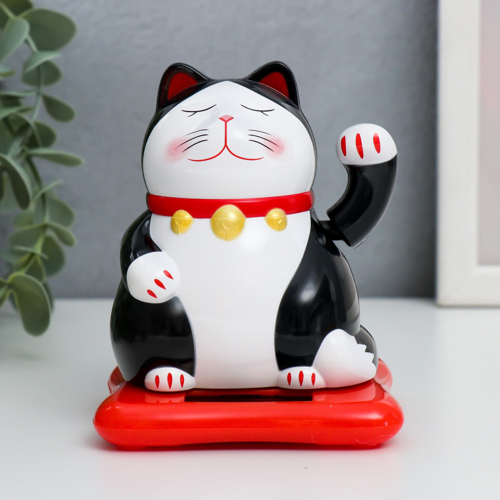 Изображение товара Маятник "Кот манэки-нэко" чёрный 9.5x10x9.5 см