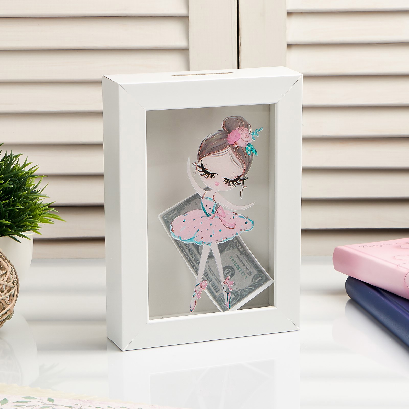 Изображение товара Копилка "Малышка-балерина" 17x12x3.8 см