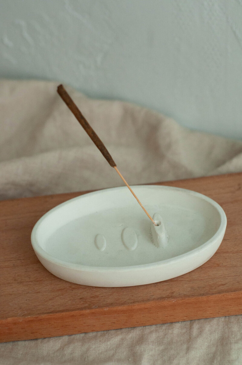 Изображение товара Подставка для благовоний от Home Owner бежевая