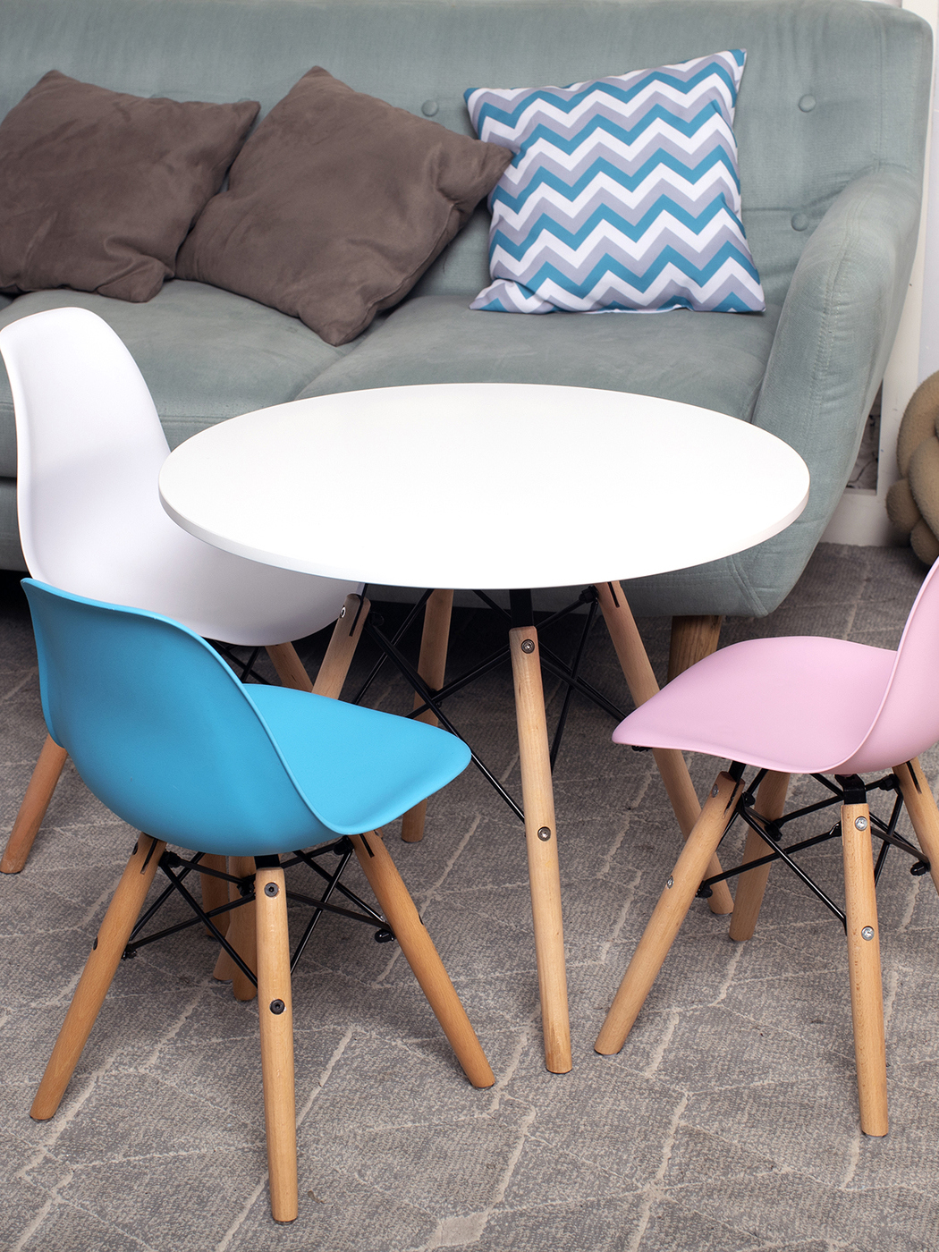 Изображение товара Круглый кухонный стол белого цвета из МДФ диаметр 60 см современный стиль