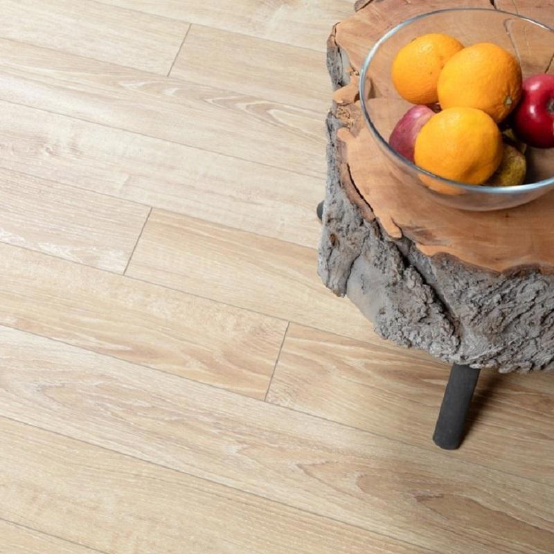 Изображение товара Ламинат Alsafloor Solid Medium Canaries Oak 33 класс толщина 12 мм с фаской 0.94 м²