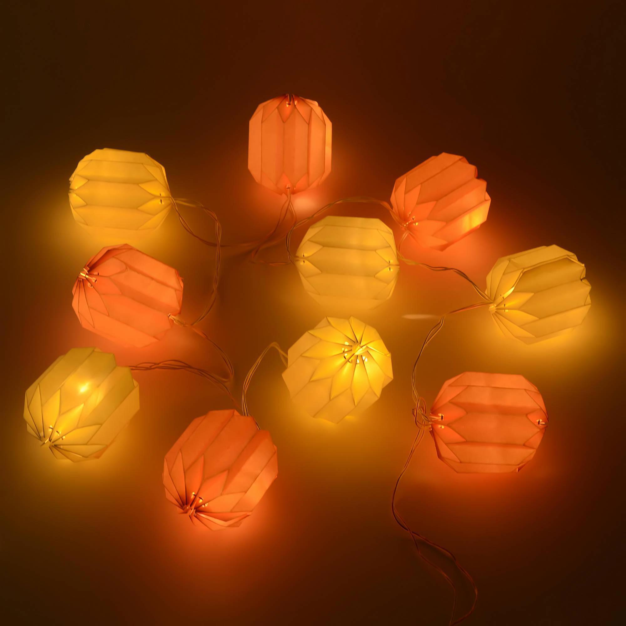 Изображение товара Электрогирлянда комнатная Apeyron 15-20 нить 1.5 м 10 ламп желтый 1 режим работы