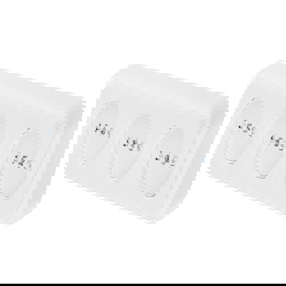 Изображение товара Розетка тройная накладная Bylectrica Пралеска РА16-275 цвет белый