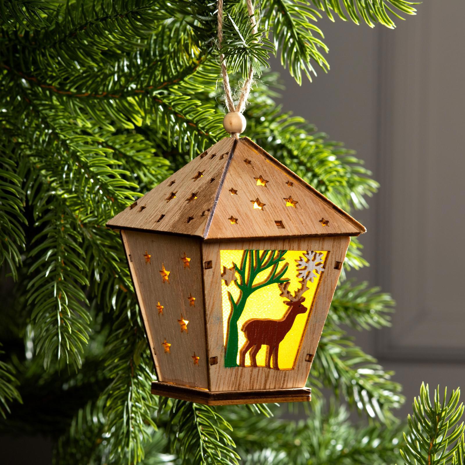 Изображение товара Елочная игрушка Фонарь с оленем Luazon lighting 6117301 8 см х 8 см бежевый