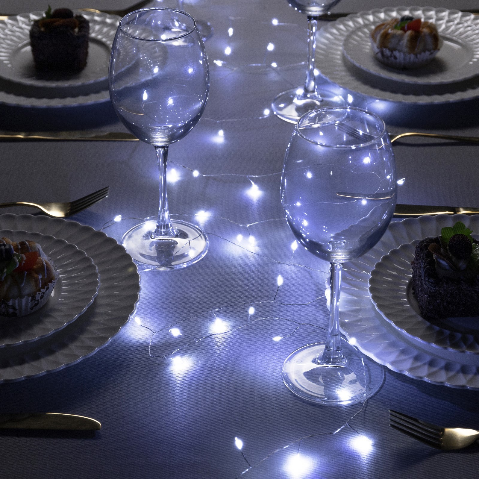 Изображение товара Электрогирлянда комнатная Luazon lighting 10 м 200 LED белый свет IP20