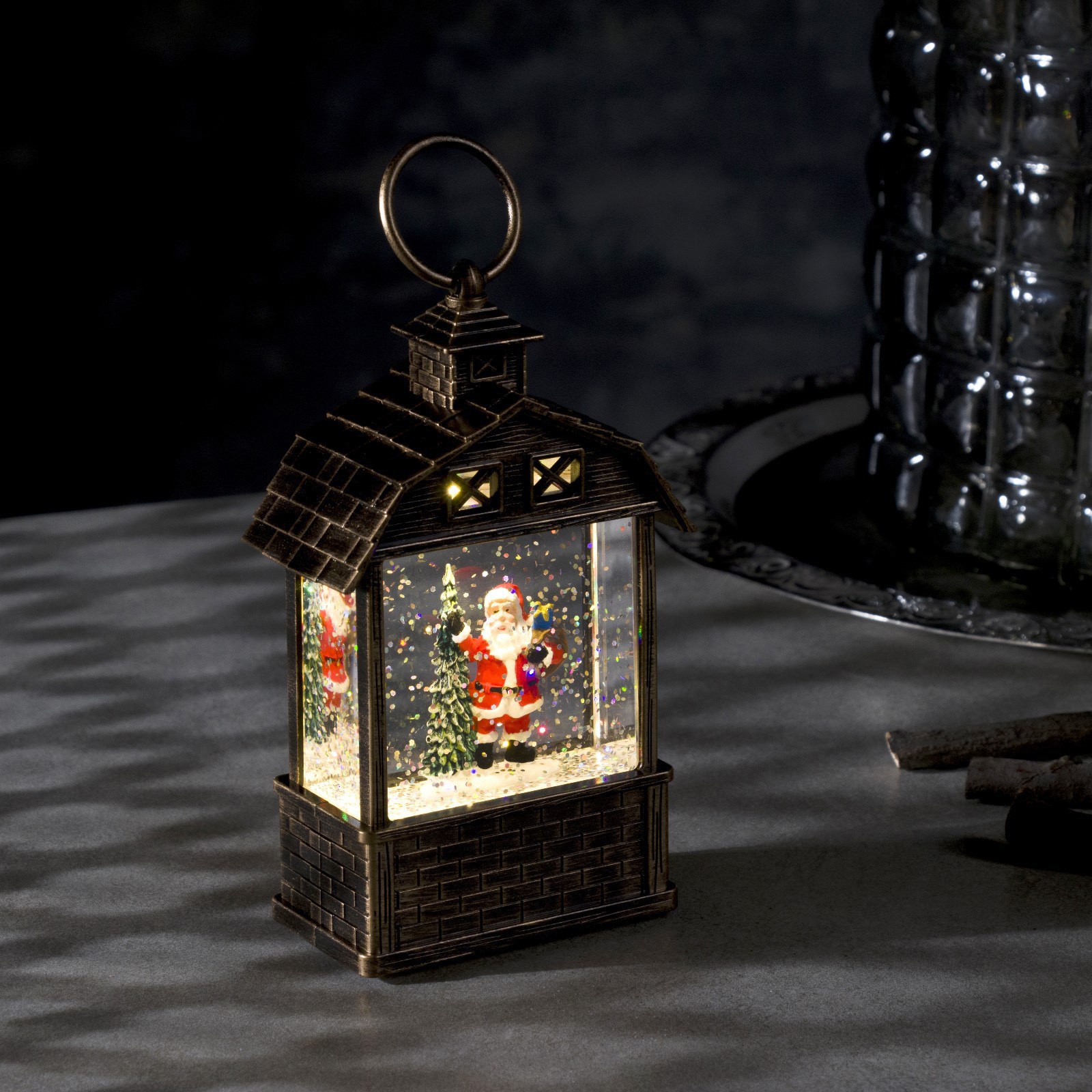 Изображение товара Светящаяся электрическая фигура Дед Мороз и ёлка для праздников 7.5x14x4.2 см