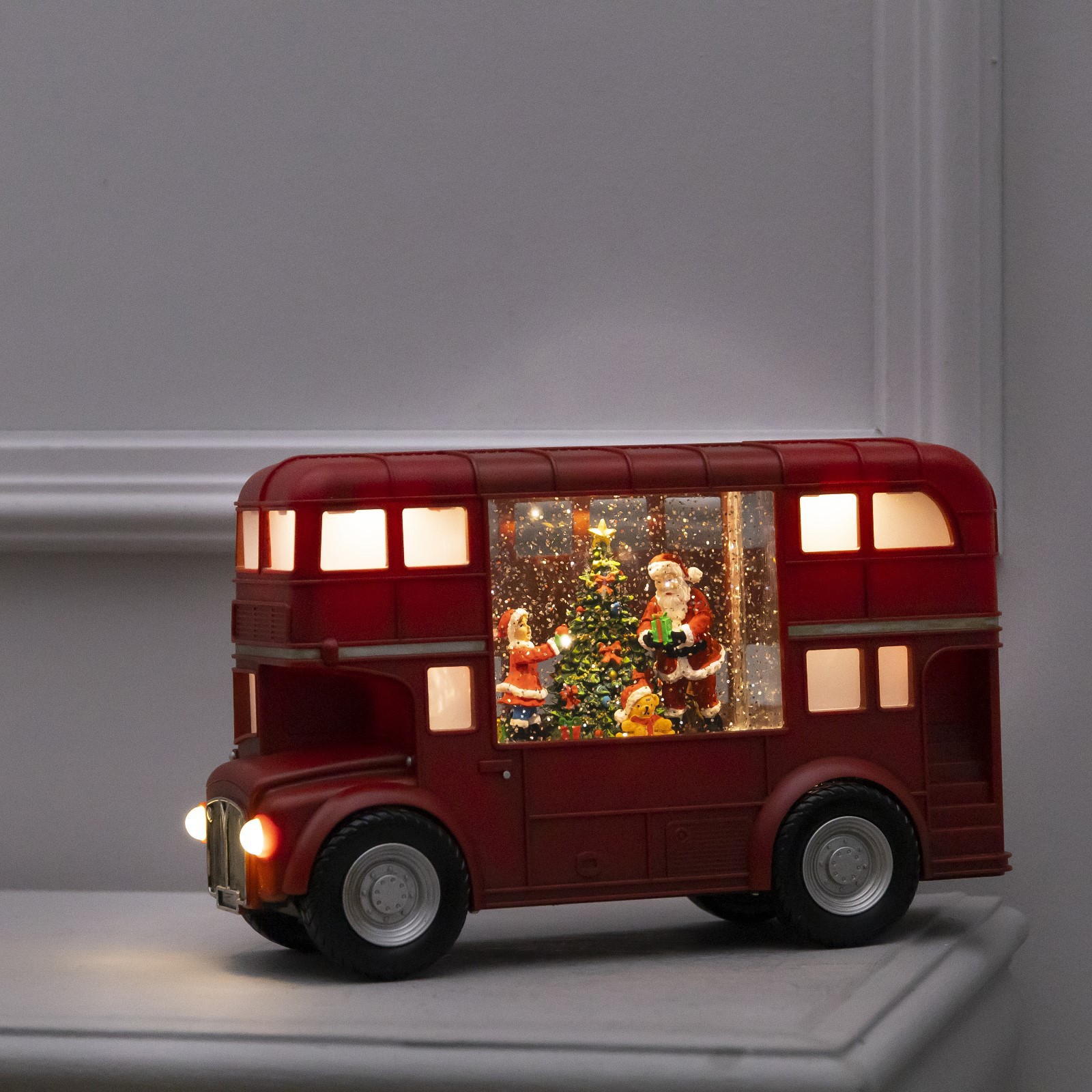 Изображение товара Светящаяся электрическая фигура автобуса 30х19х11 см LED для внутреннего использования