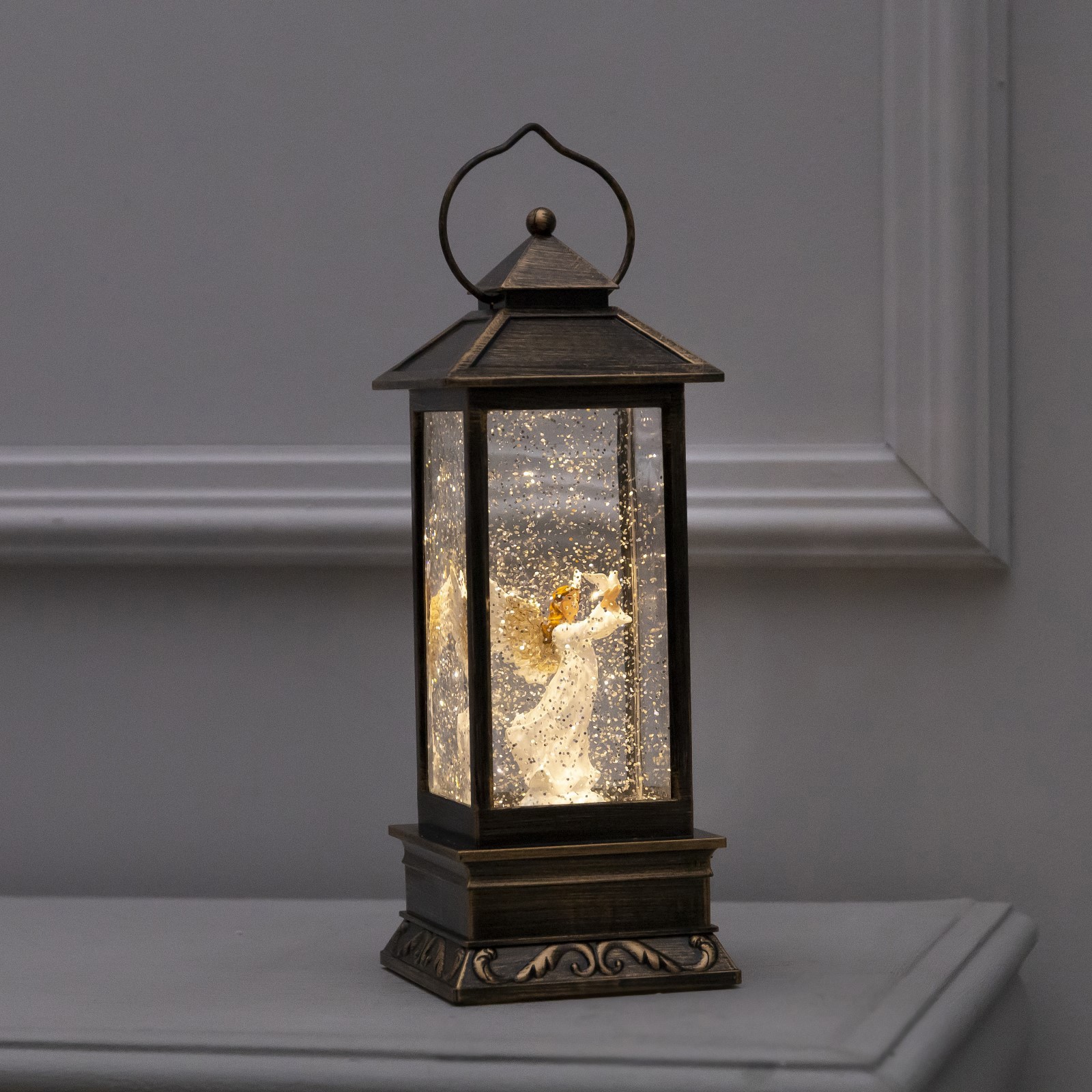 Изображение товара Светящаяся электрическая фигура LED Фонарь с ангелом 10x27x10 см для интерьера и украшений