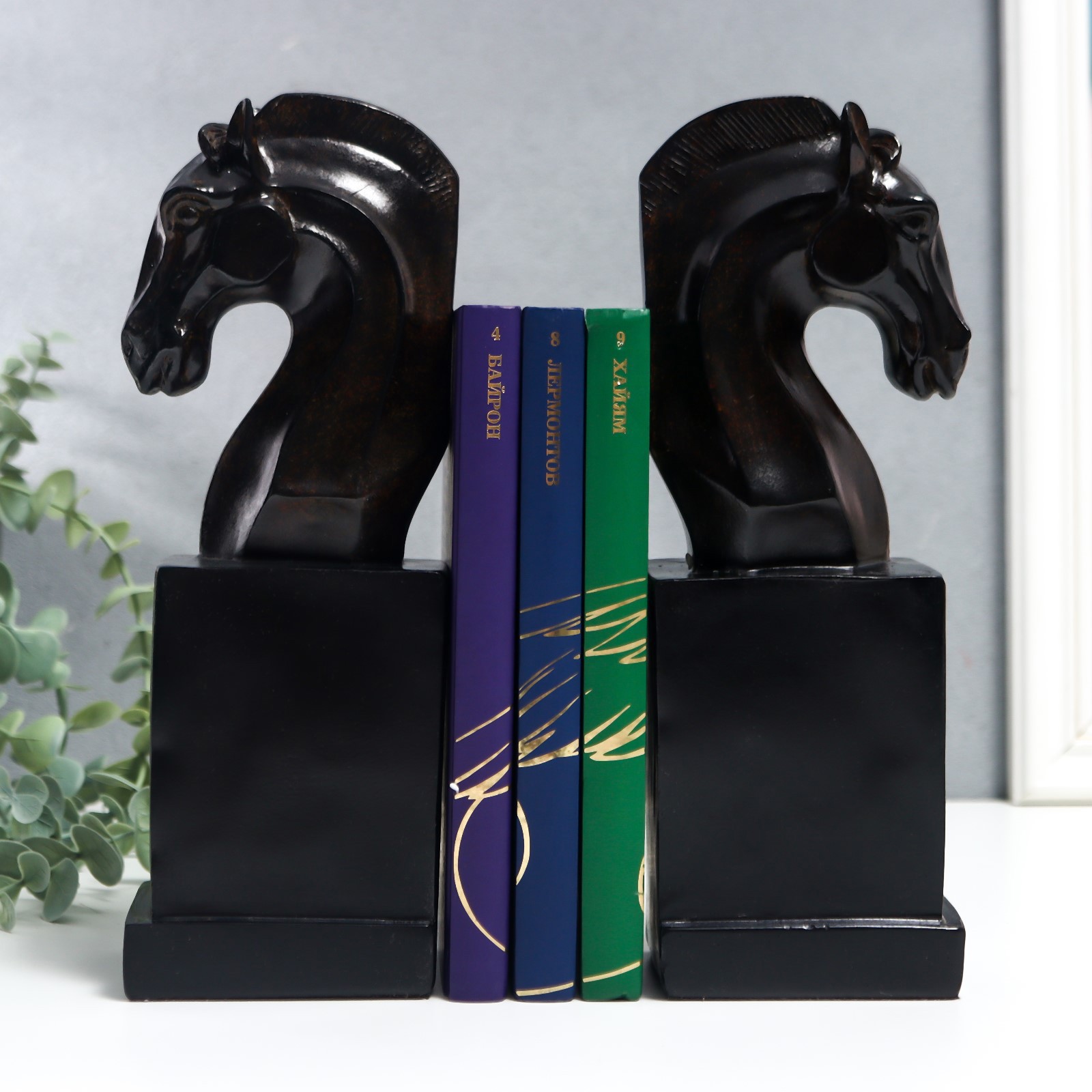 Изображение товара Держатели для книг Кони. Бронзовая патина набор 2 шт 27x8x9,5 см