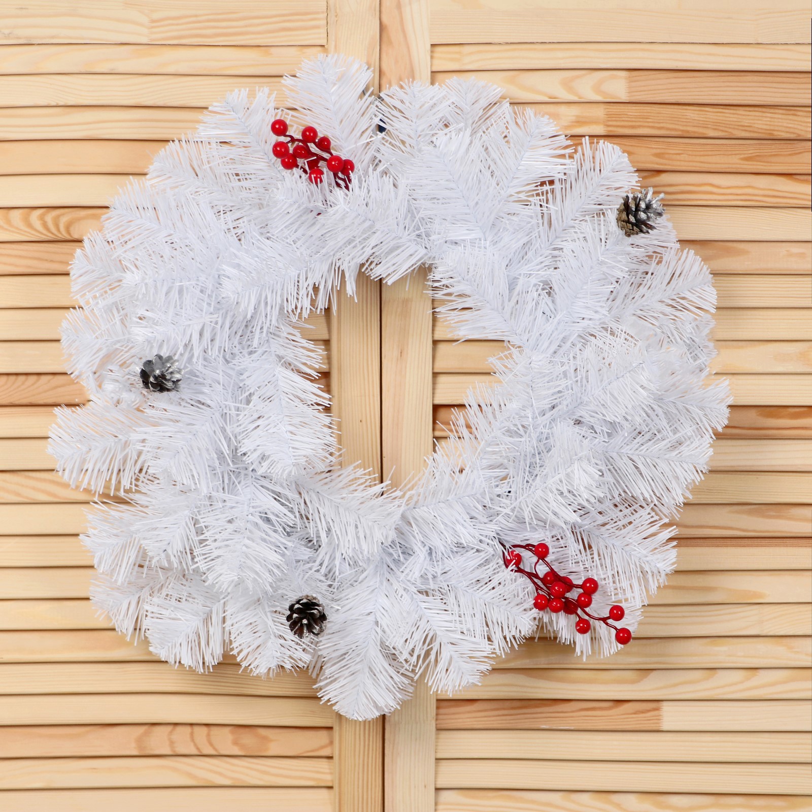 Изображение товара Рождественский венок Зимнее волшебство 7608370 ø 45 см с декором