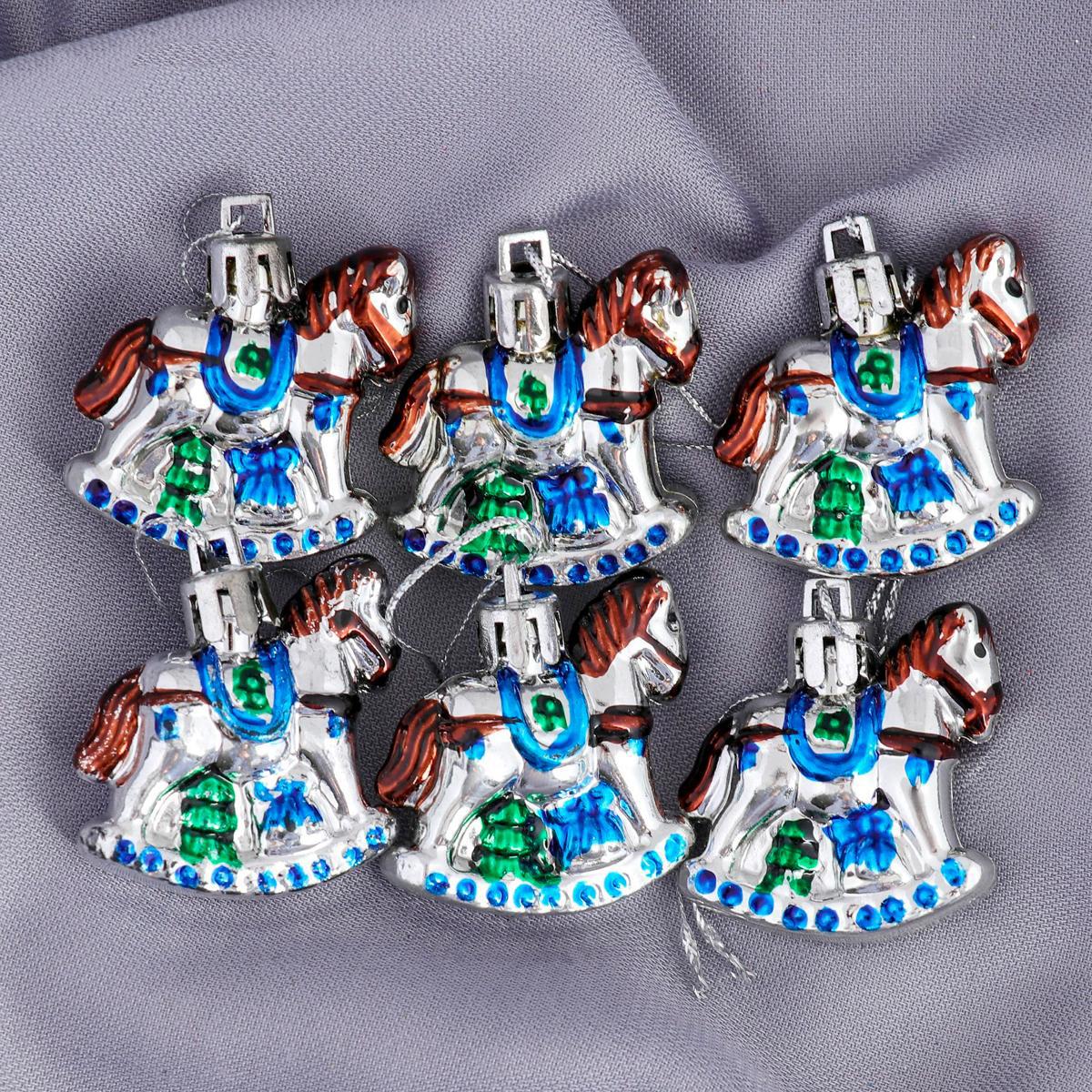 Изображение товара Новогоднее украшение Зимнее волшебство Лошадка-качалка серебро 8 шт набор елочных игрушек