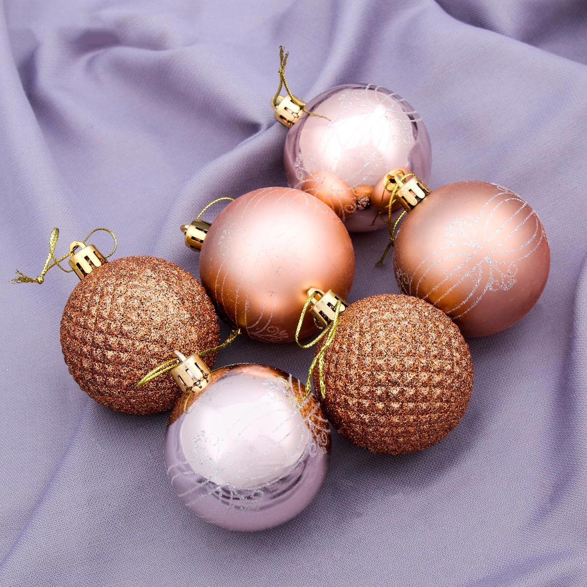 Изображение товара Набор елочных шаров Зимнее волшебство 225534 1009438 6 см пластик разноцветный 6 шт