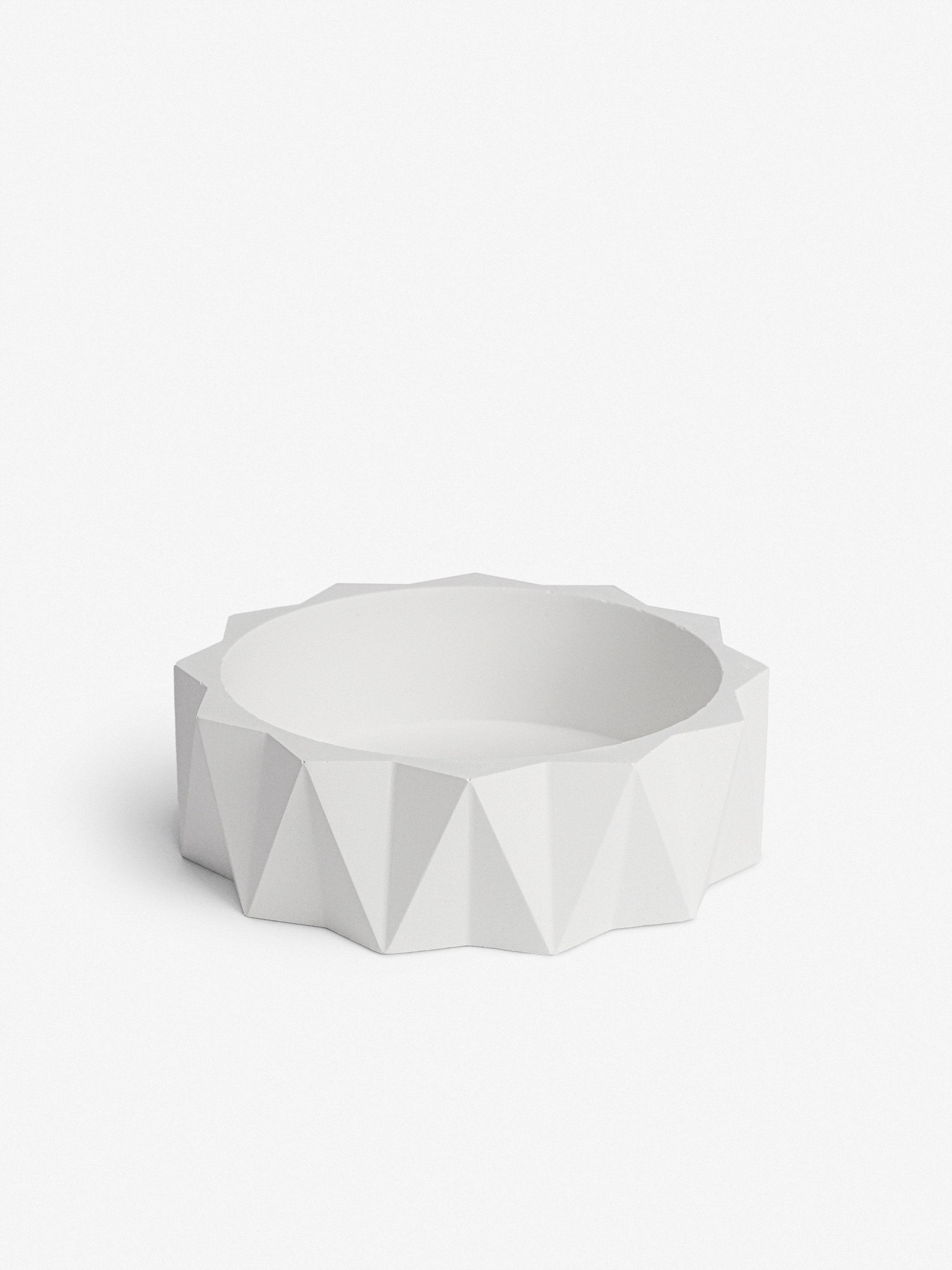 Изображение товара Кашпо Villermo Астра big для суккулентов, гипс, белый