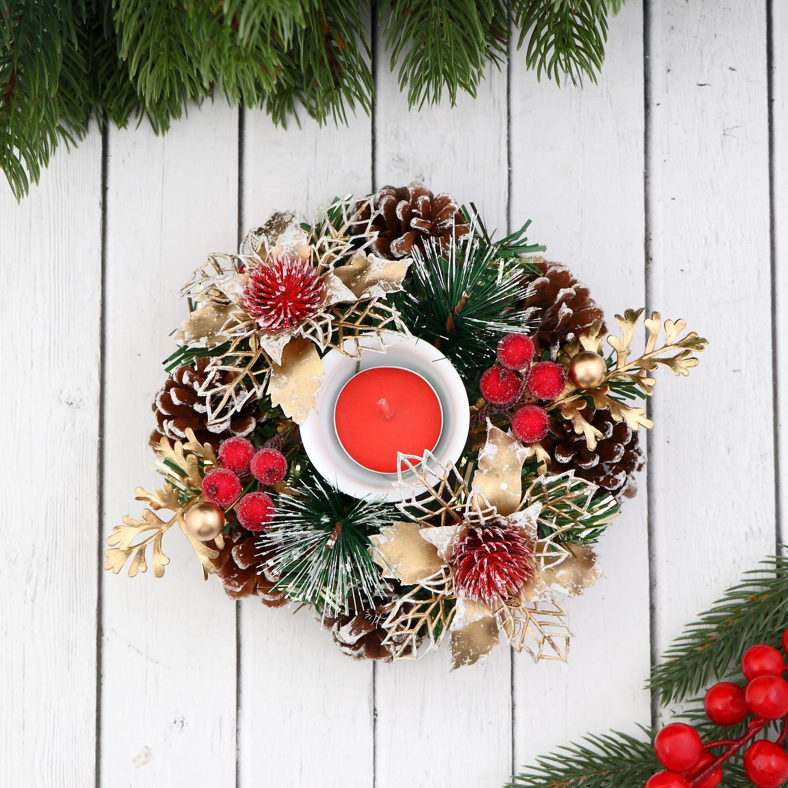 Изображение товара Подсвечник новогодний Зимнее волшебство на одну свечу Гранд с зимними цветами 16 см