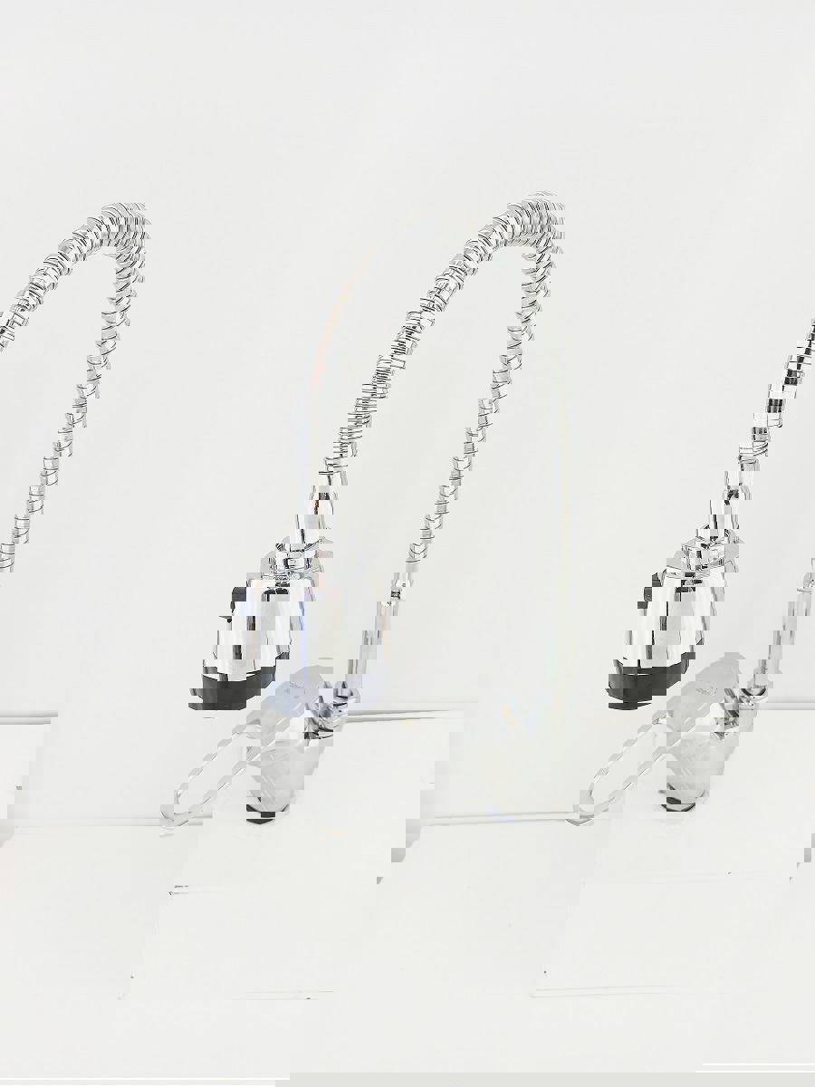 Изображение товара Современный однорычажный кухонный смеситель Rainsberg R3213f-8 хром