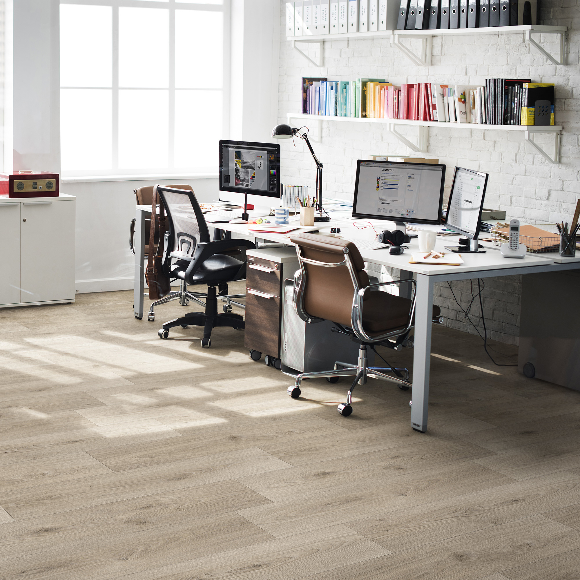 Изображение товара Линолеум Дуб Марлон класс 31 2.5 м коричневый структура дерево