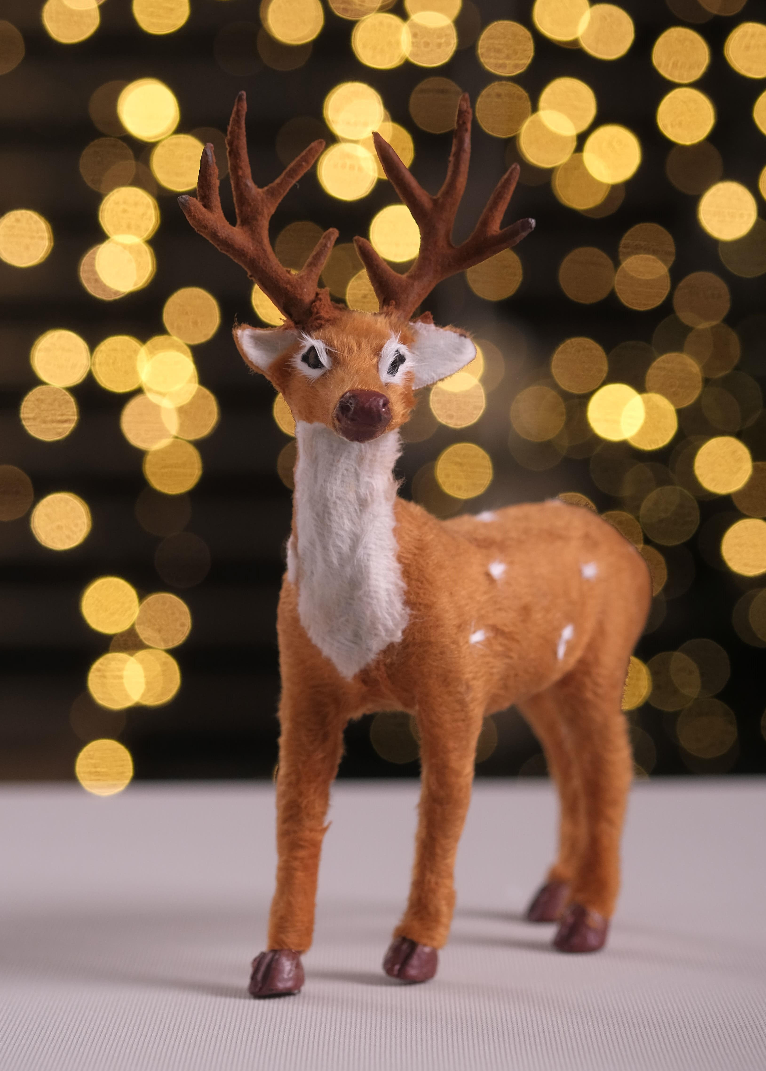 Изображение товара Декоративная фигура животного Merry Green Олень 25х17 см ПВХ и искусственный мех
