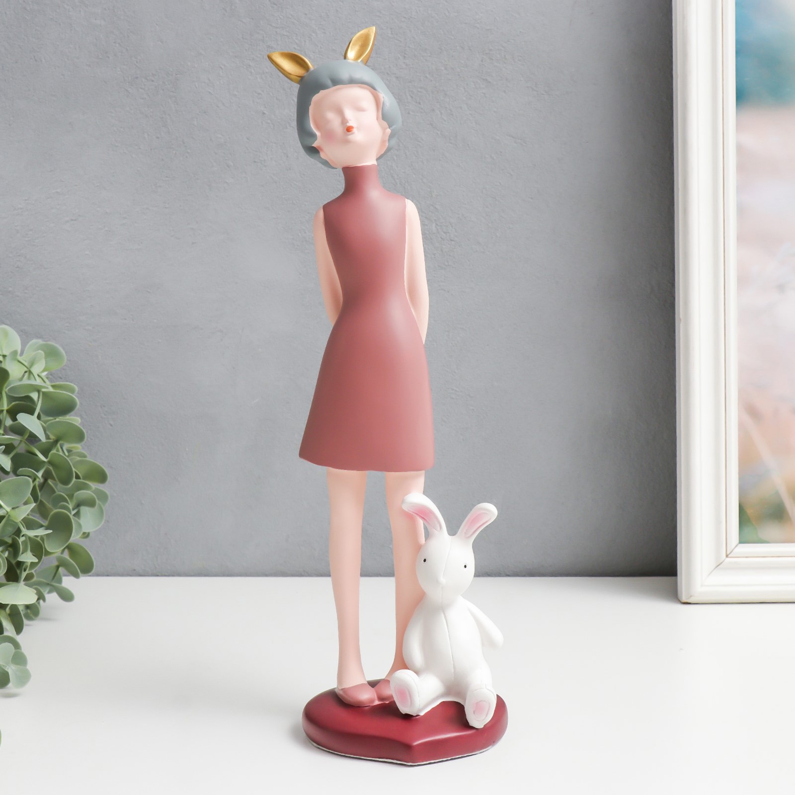 Изображение товара Новогодняя фигурка Simaland Девочка с заячьими ушками с кроликом розовый 29x10x10 см