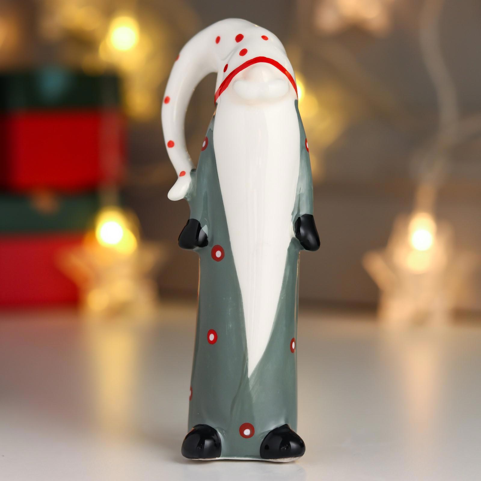 Изображение товара Новогодняя фигурка Simaland Дед Мороз серый кафтан в горох и колпак 14x4.3x6 см