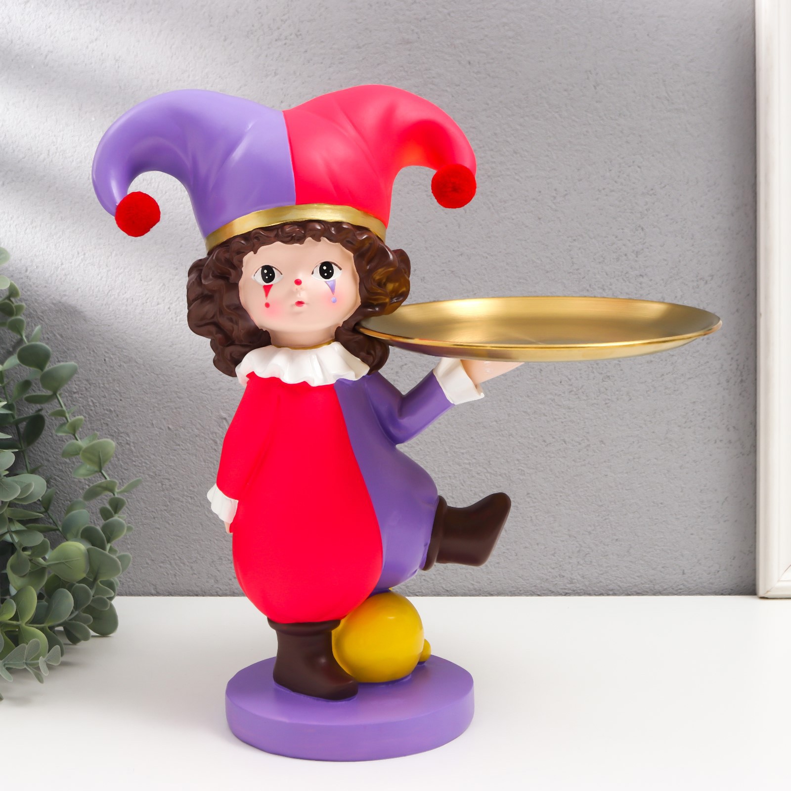 Изображение товара Подставка интерьерная "Арлекин с подносом" 17x29x30.5 см