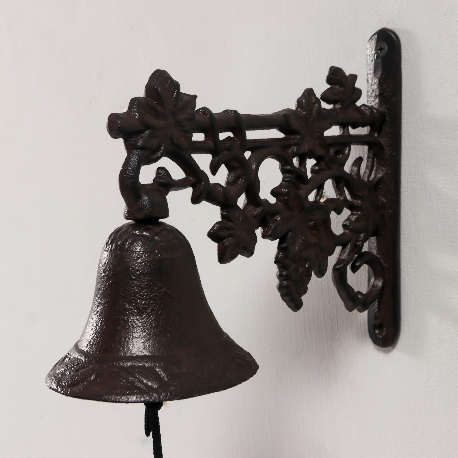 Изображение товара Колокол сувенирный "Виноград и листья" 22x10x15 см