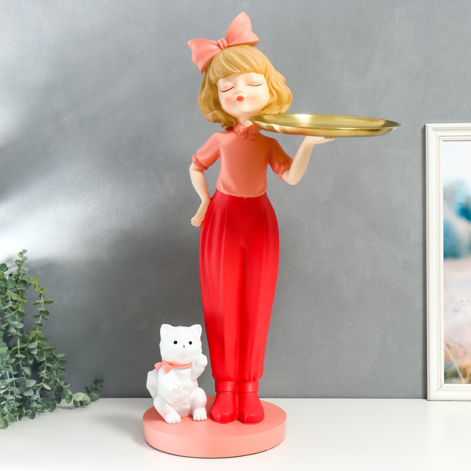 Изображение товара Подставка интерьерная "Девочка с розовым бантом и кошечкой" d=26 см 76x27x35 см
