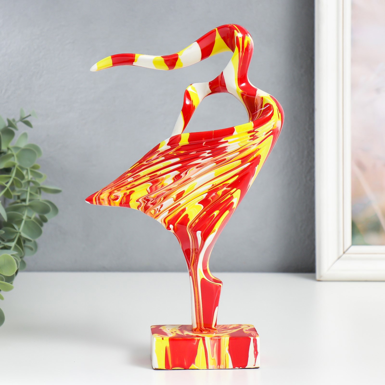 Изображение товара Фигурка Абстракция Силуэт девушки разводы краски 6x16x27 см