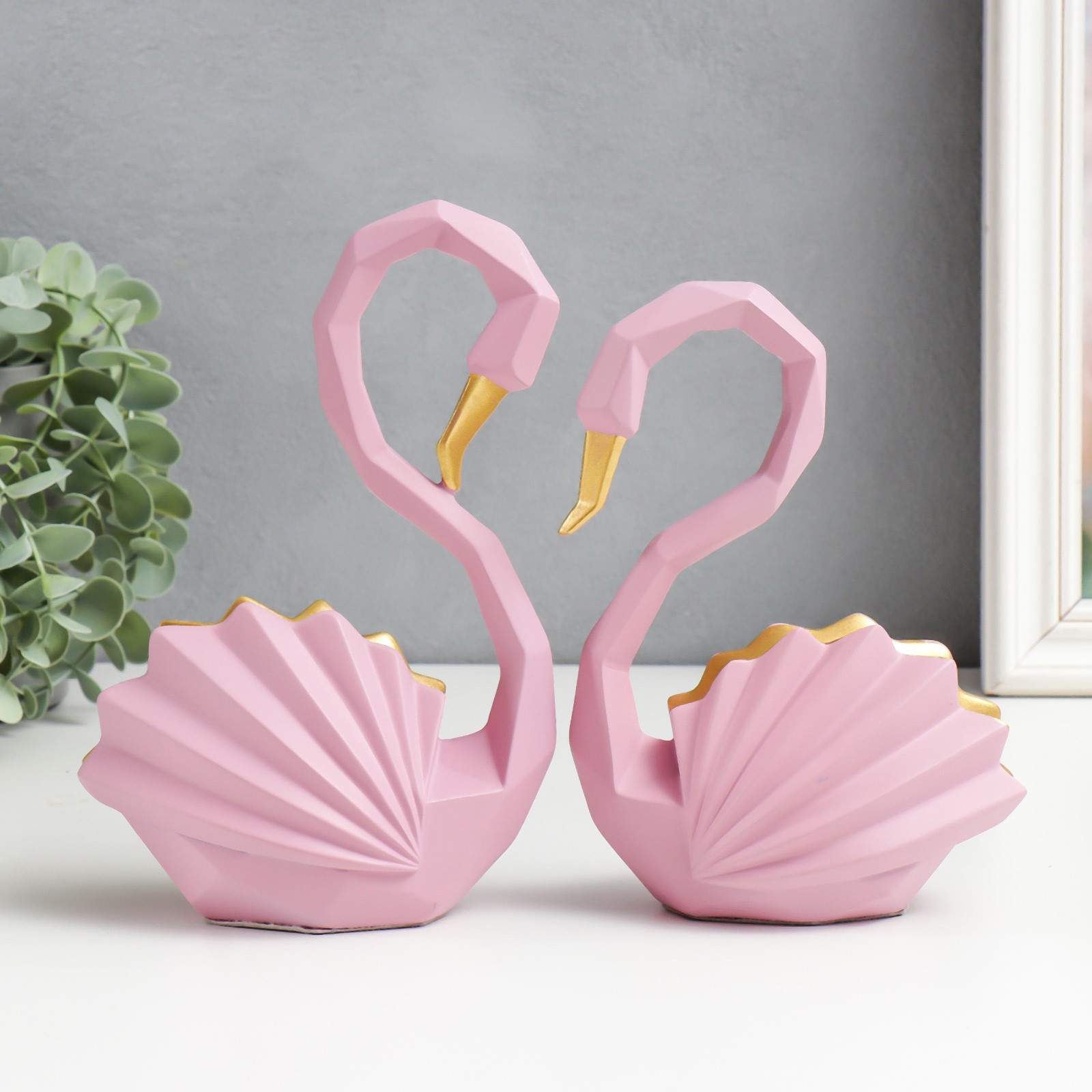 Изображение товара Набор фигурок 2 шт "Лебеди крылья гофре" розовый с золотом 17.5x12.5x7 20x14x7 см
