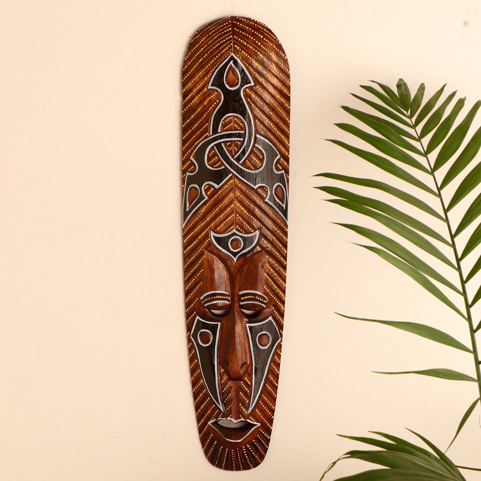 Изображение товара Панно маска "Абориген" чёрный декор 50 см