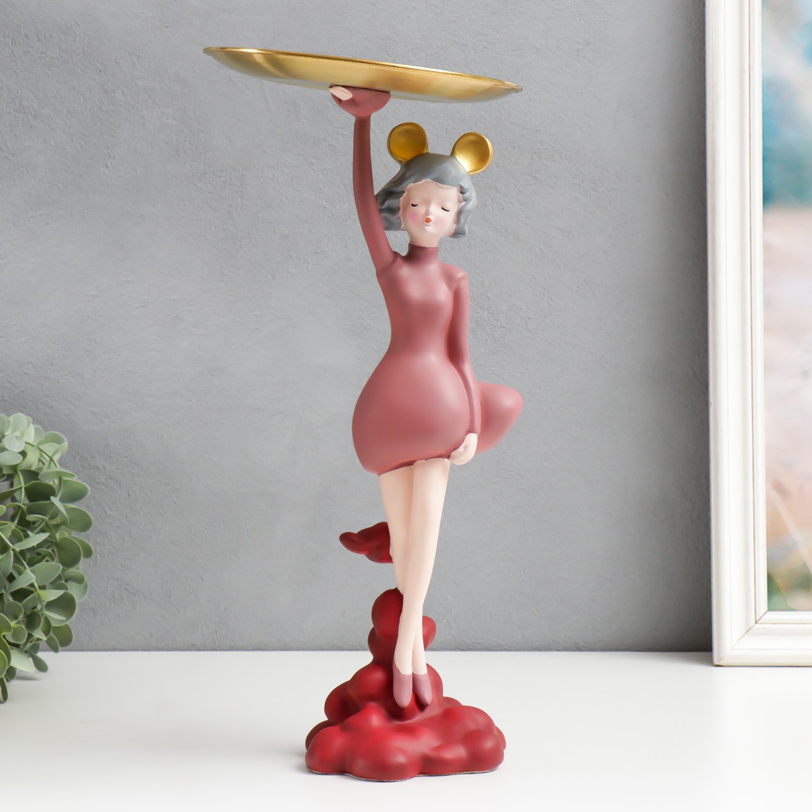 Изображение товара Подставка интерьерная Девушка ушки мишки, сердца 36x17x17 см