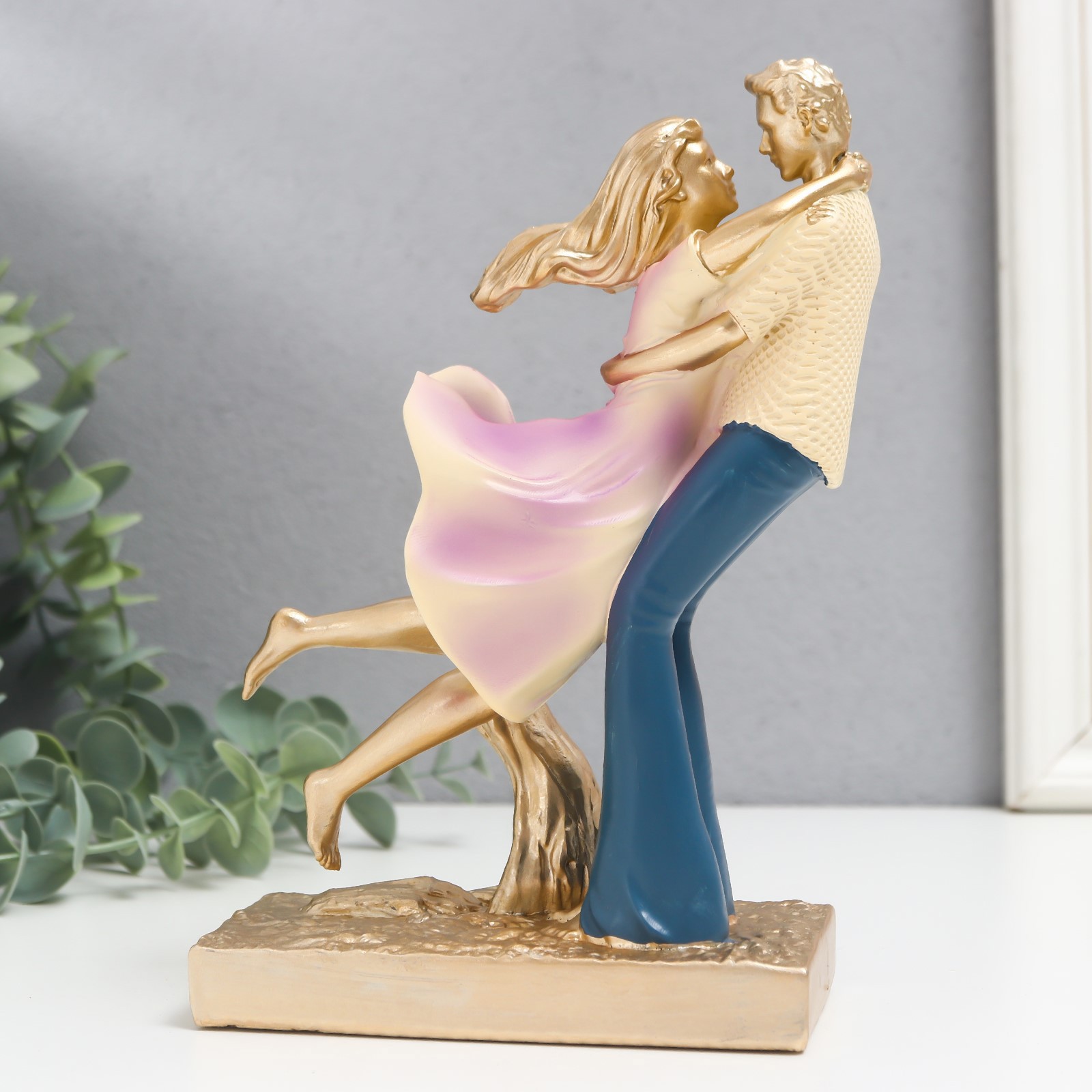 Изображение товара Фигурка "Долгожданная встреча" 6x12.5x19.5 см