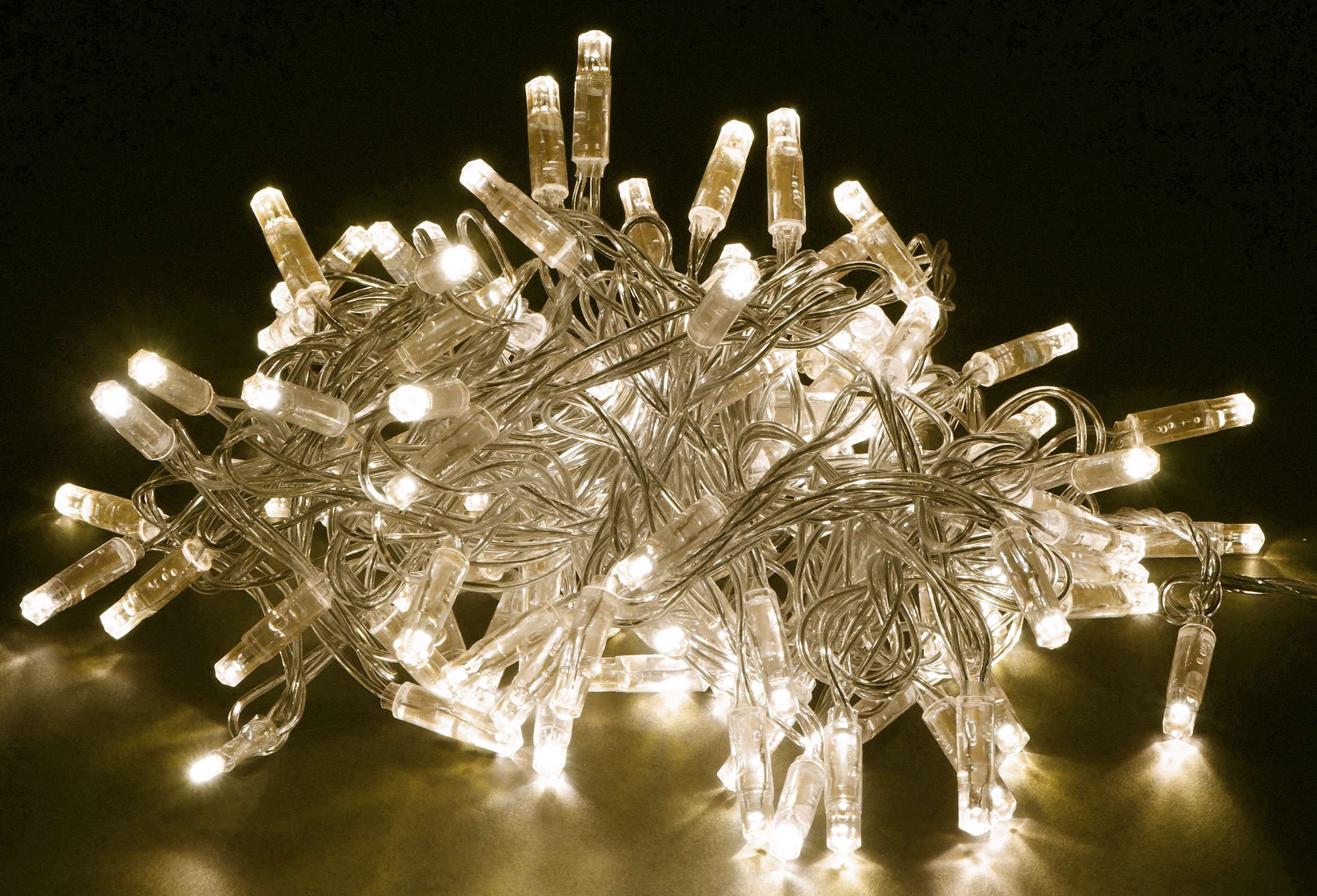 Изображение товара Электрогирлянда Iek нить теплый белый свет 10 м 100 ламп