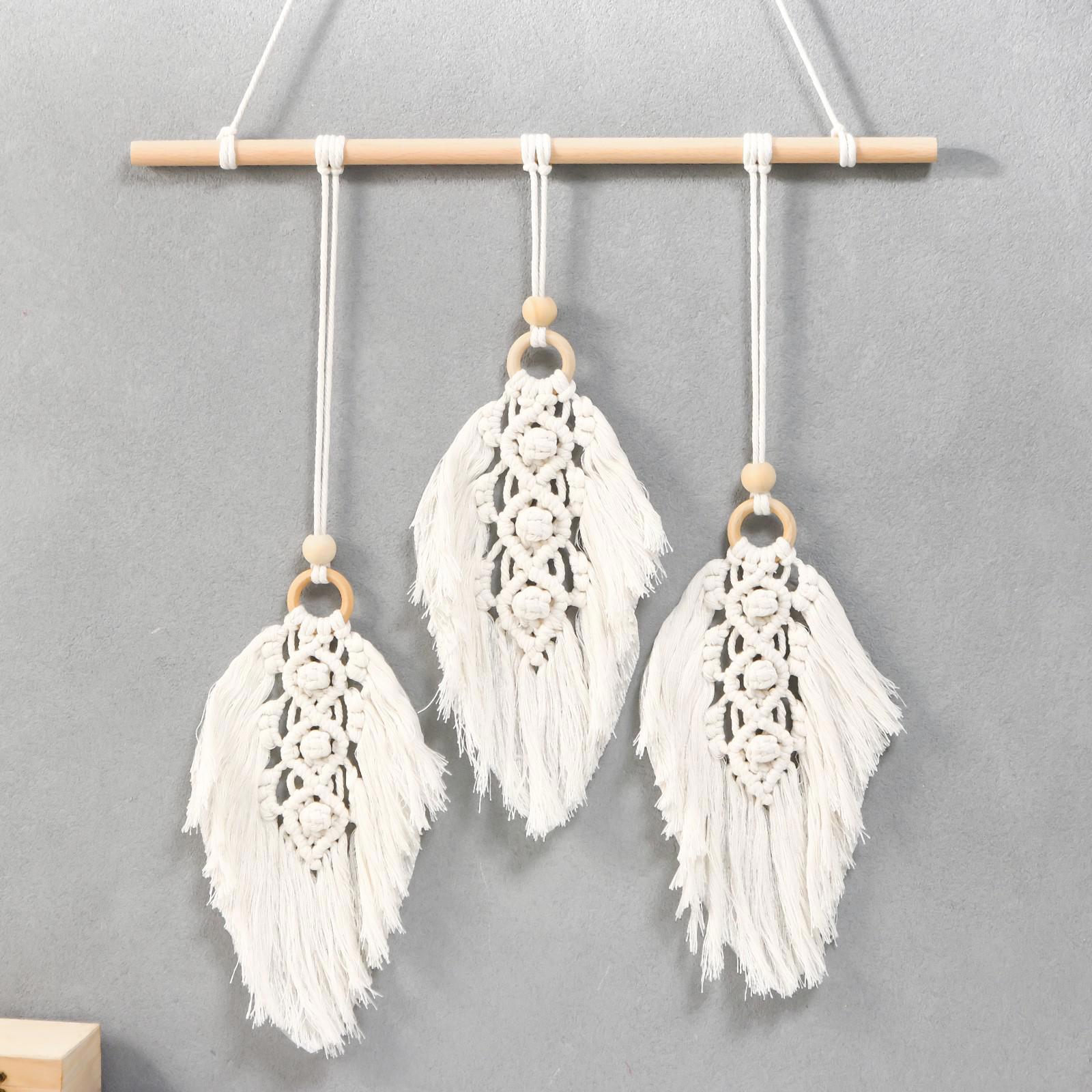 Изображение товара Панно настенное в технике макраме "Три листочка" 95x45 см