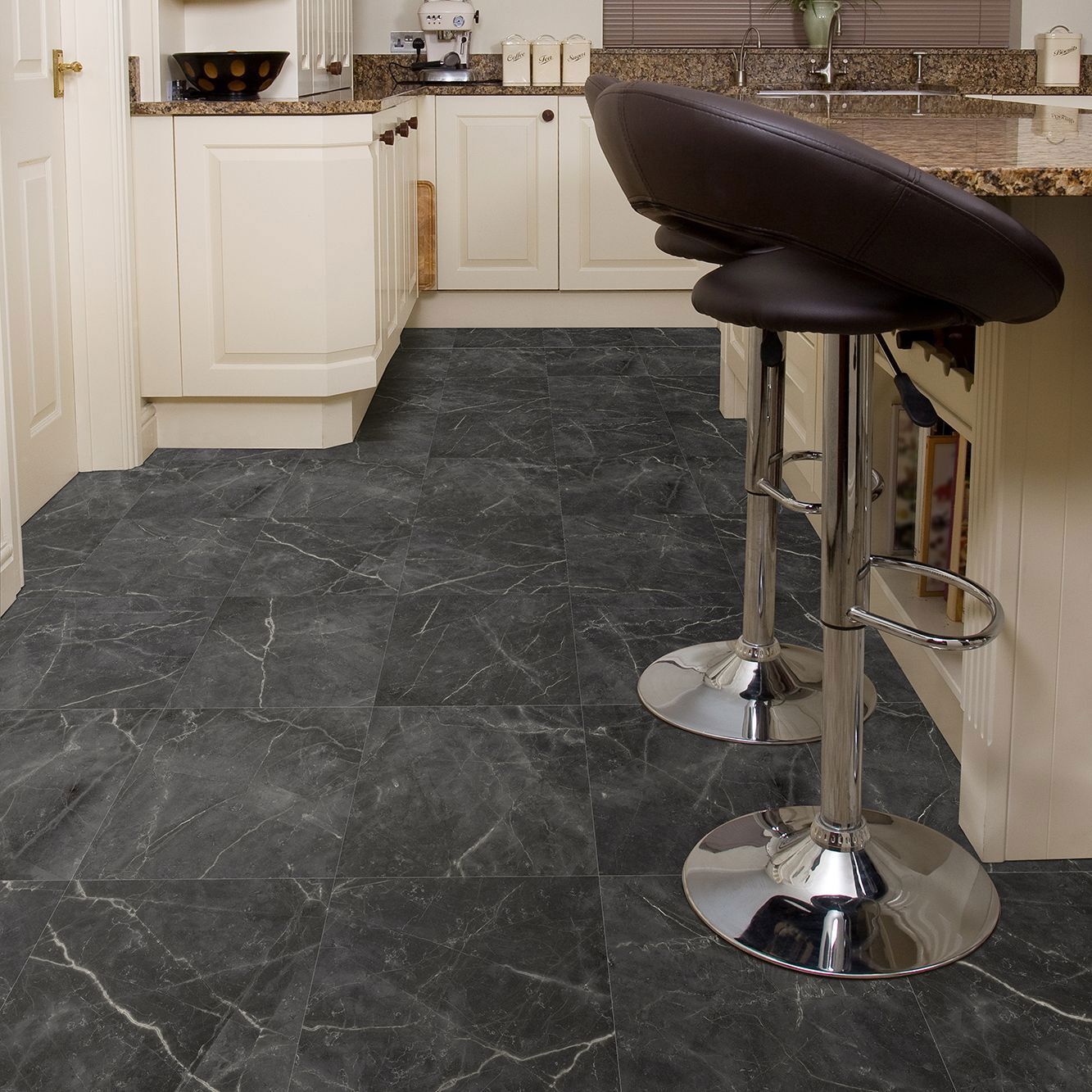 Изображение товара Линолеум «Неро» 32 класс 3 м