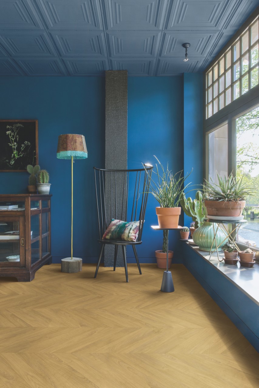 Изображение товара Ламинат Quick Step Дуб английский натуральный 33 класс толщина 12 мм с фаской 1.426 м²