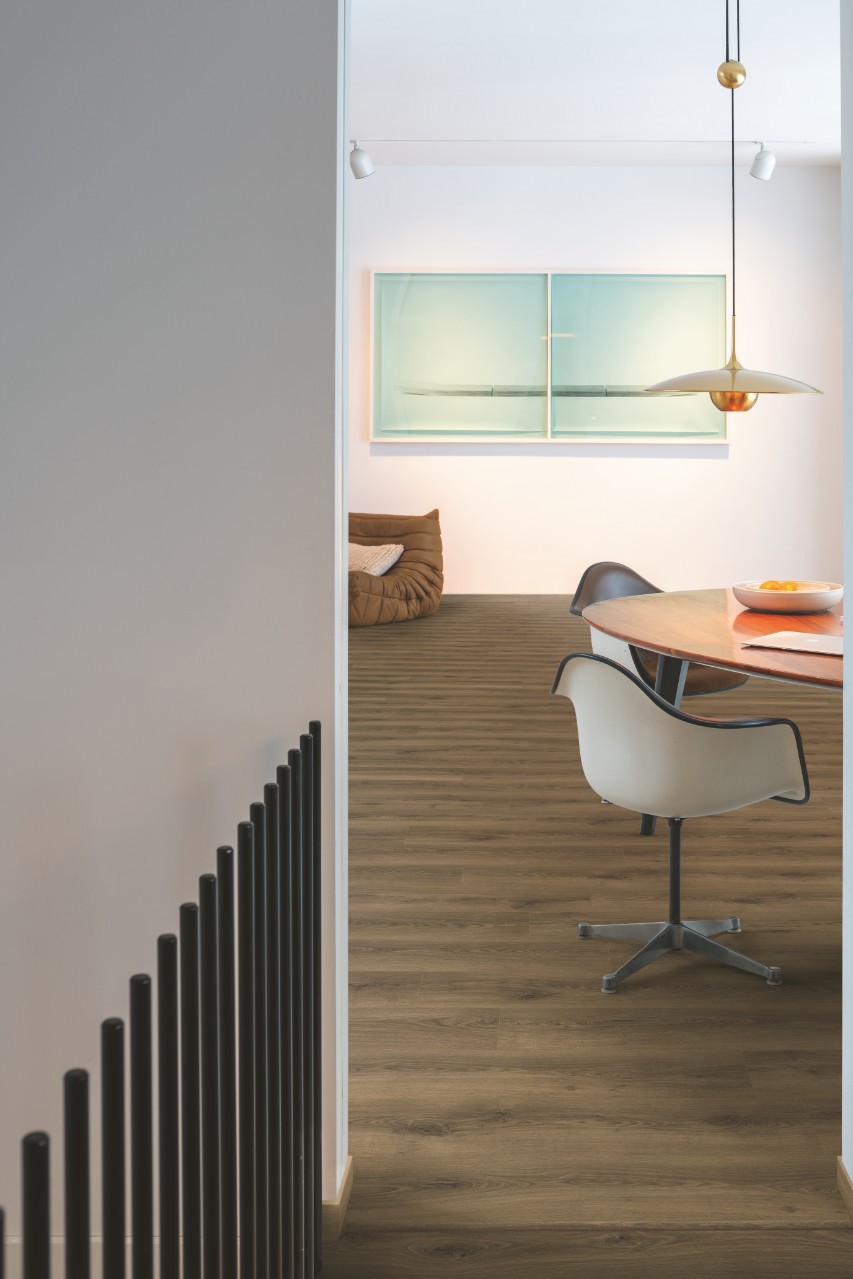 Изображение товара Ламинат Quick Step Classic Дуб теплый коричневый 32 класс 8 мм фаска 1.6 м²