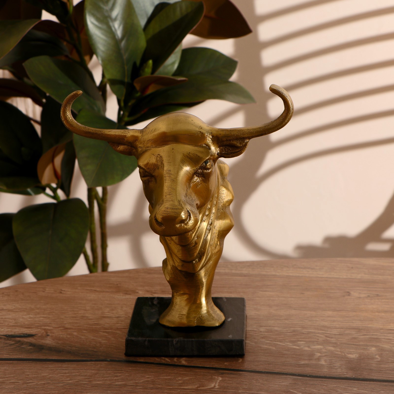 Изображение товара Интерьерный сувенир "Голова быка" 22x19.5x15 см