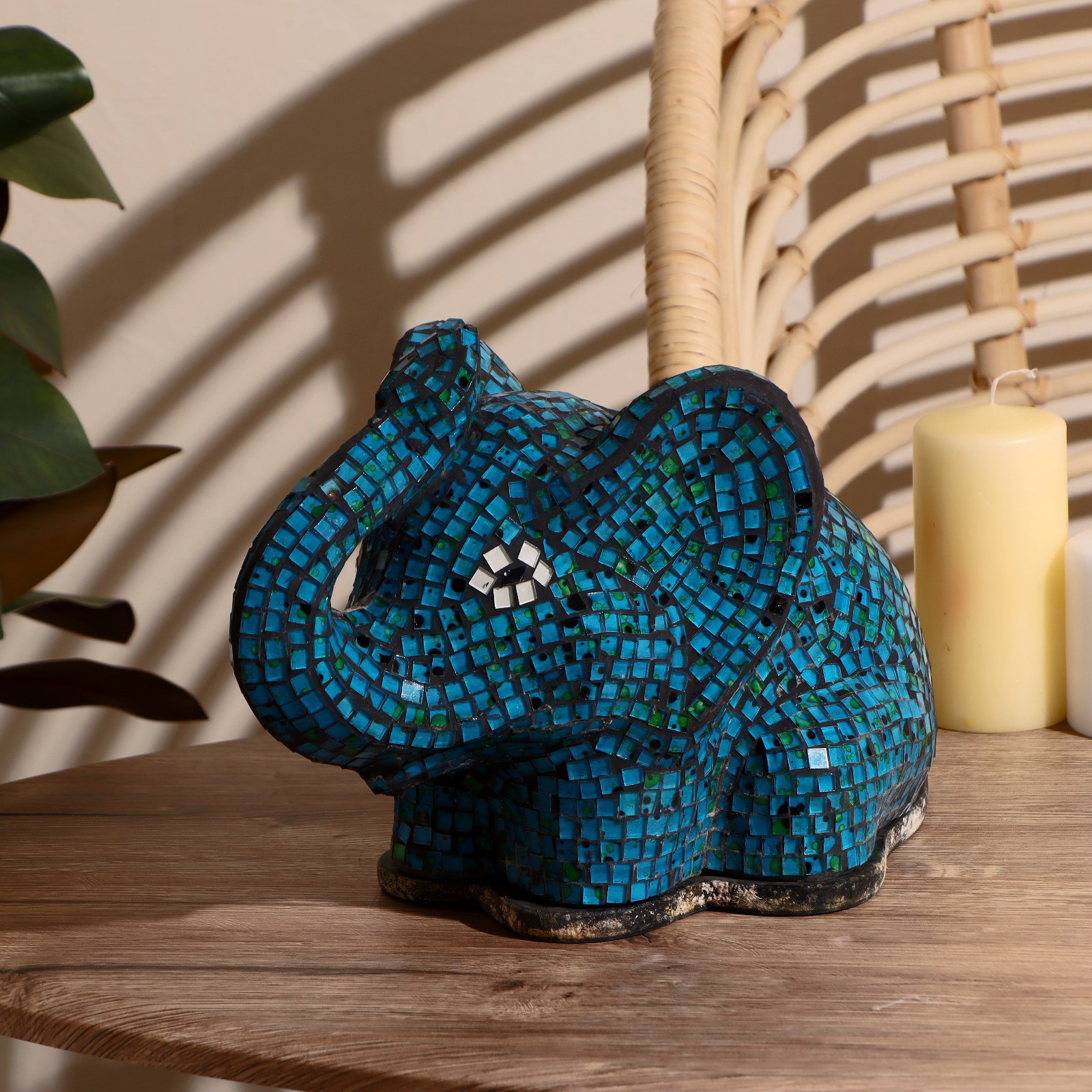 Изображение товара Интерьерный сувенир "Слоник" синий 30x18x20 см