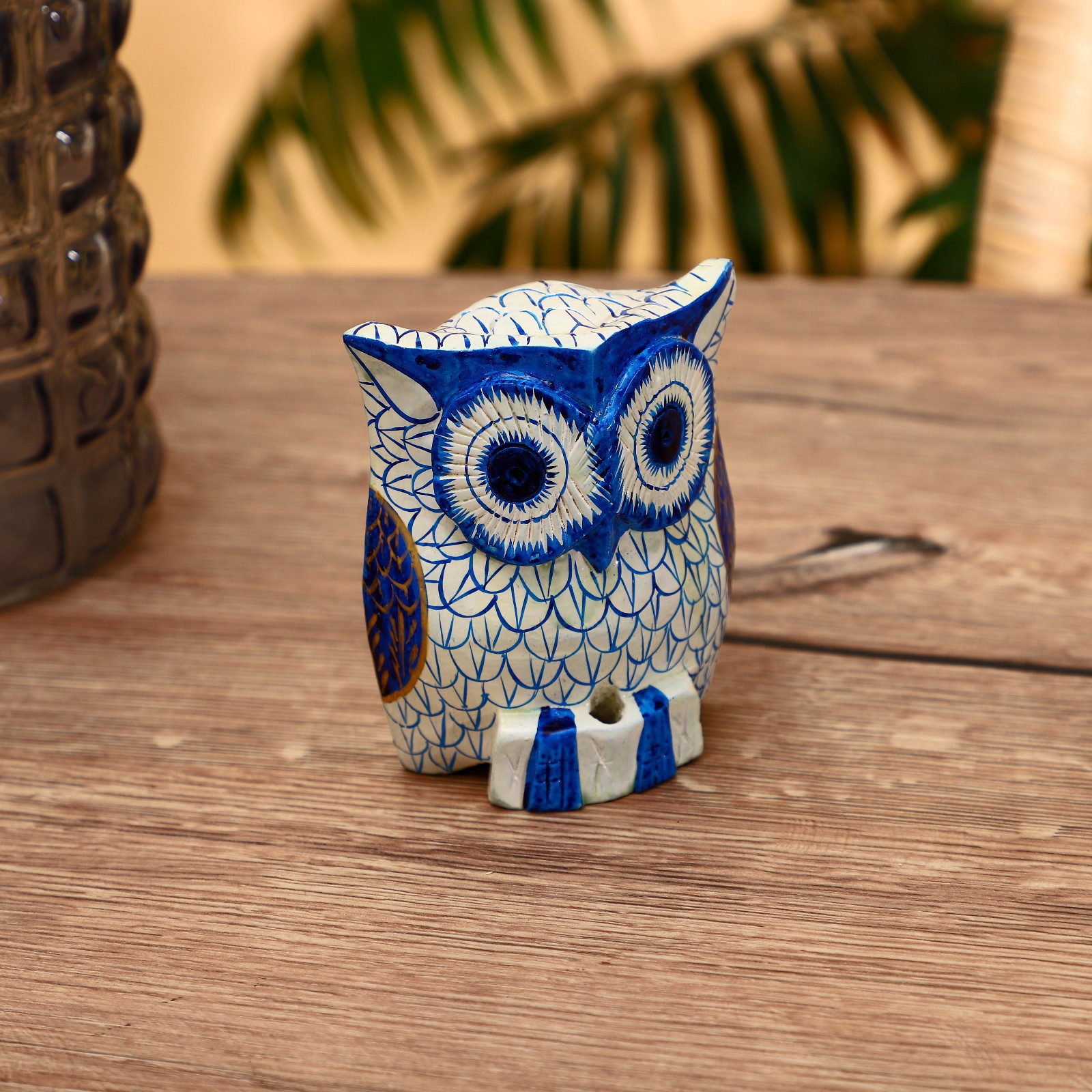 Изображение товара Интерьерный сувенир "Сова" с синими глазами 10 см