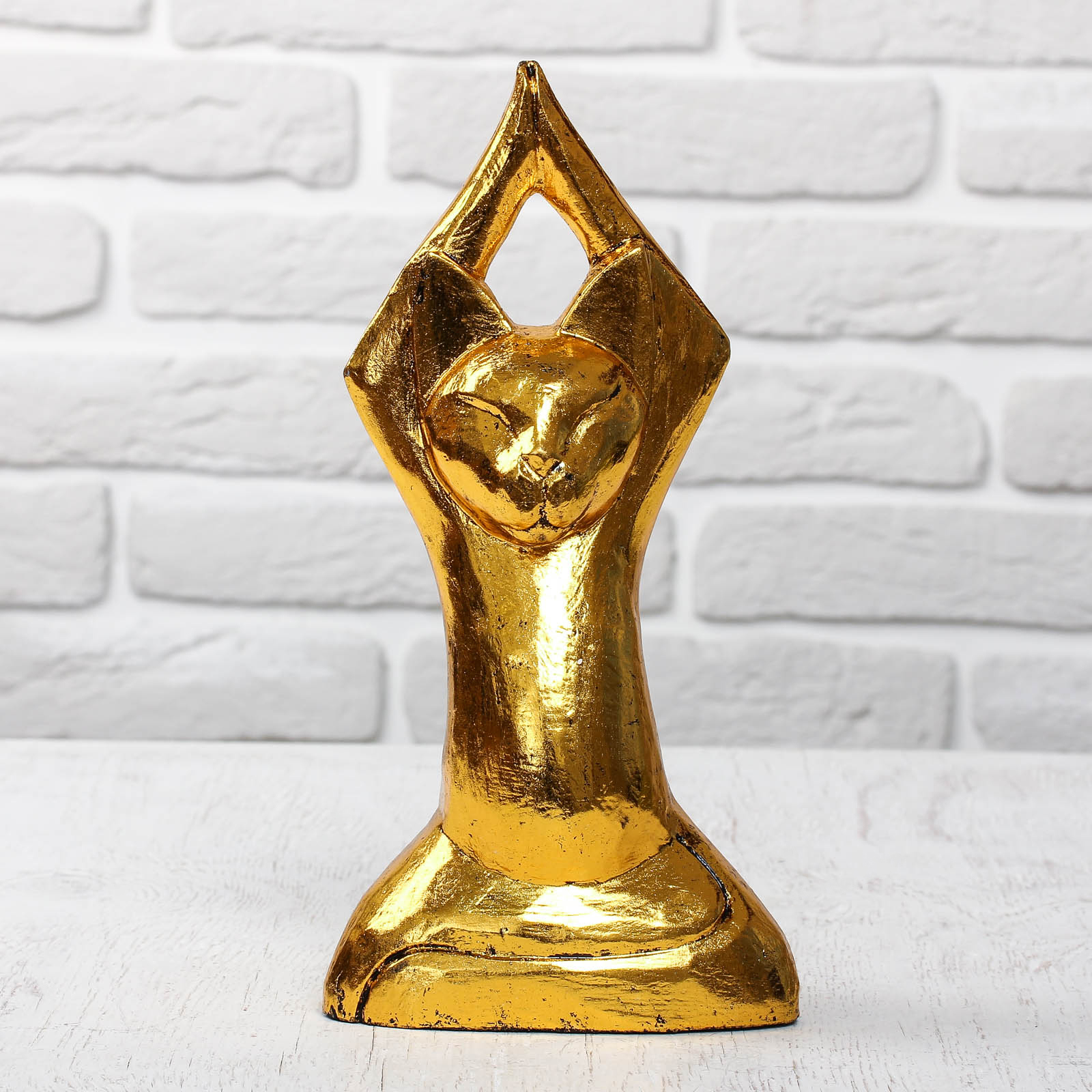 Изображение товара Интерьерный сувенир "Кот йог" лапки высоко 14x6.5x25 см