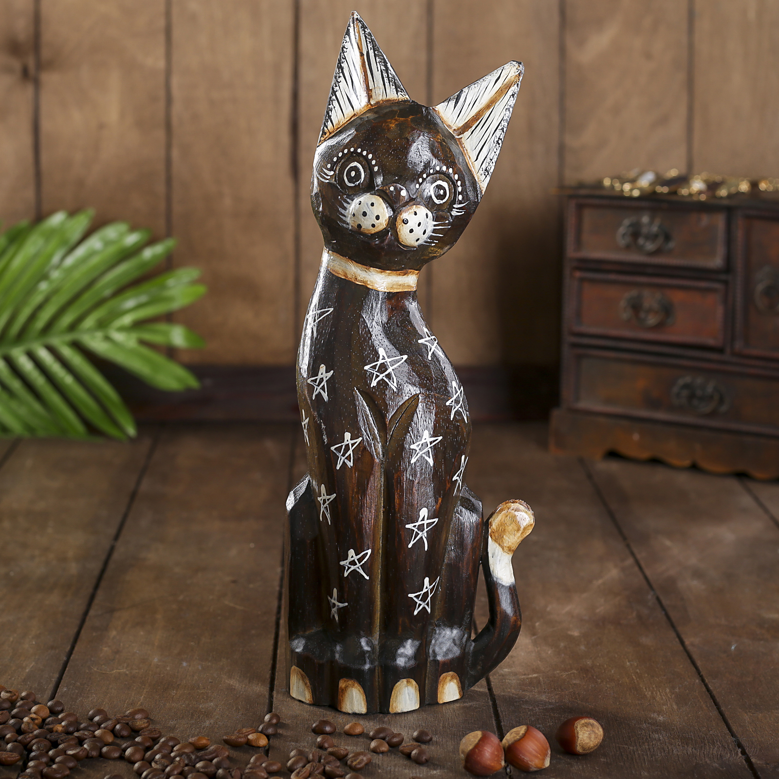 Изображение товара Кошка Звездочка — интерьерный сувенир из дерева