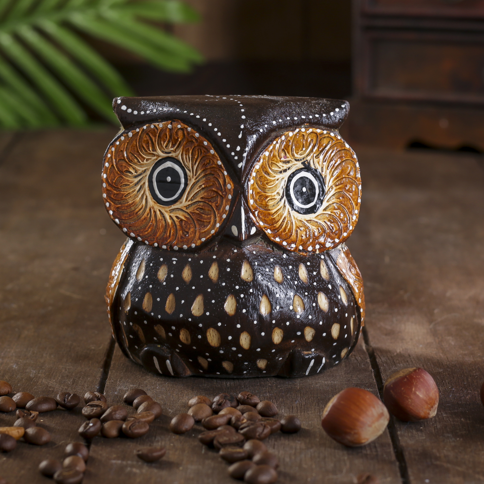 Изображение товара Пятнистая сова — интерьерный сувенир 9x9x11 см