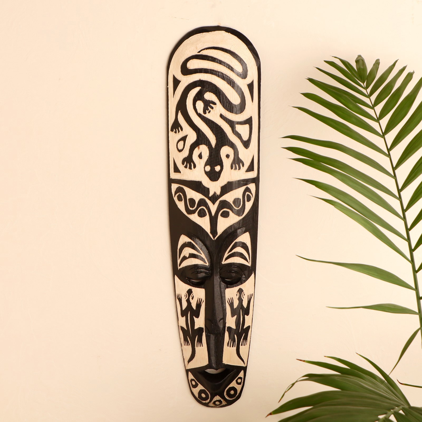 Изображение товара Панно маска "Абориген с ящерицами" 3x12x50 см