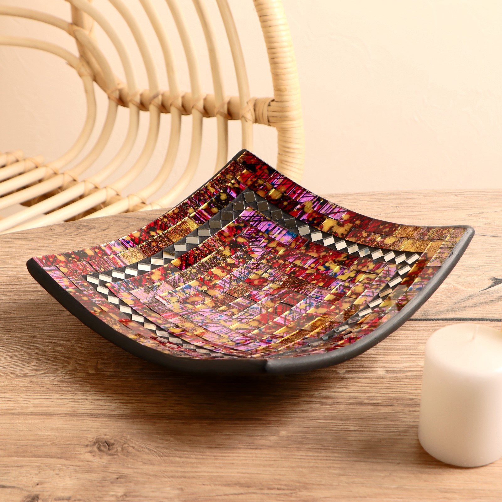 Изображение товара Лоренц — декоративная тарелка-подставка, 25x25x6 см