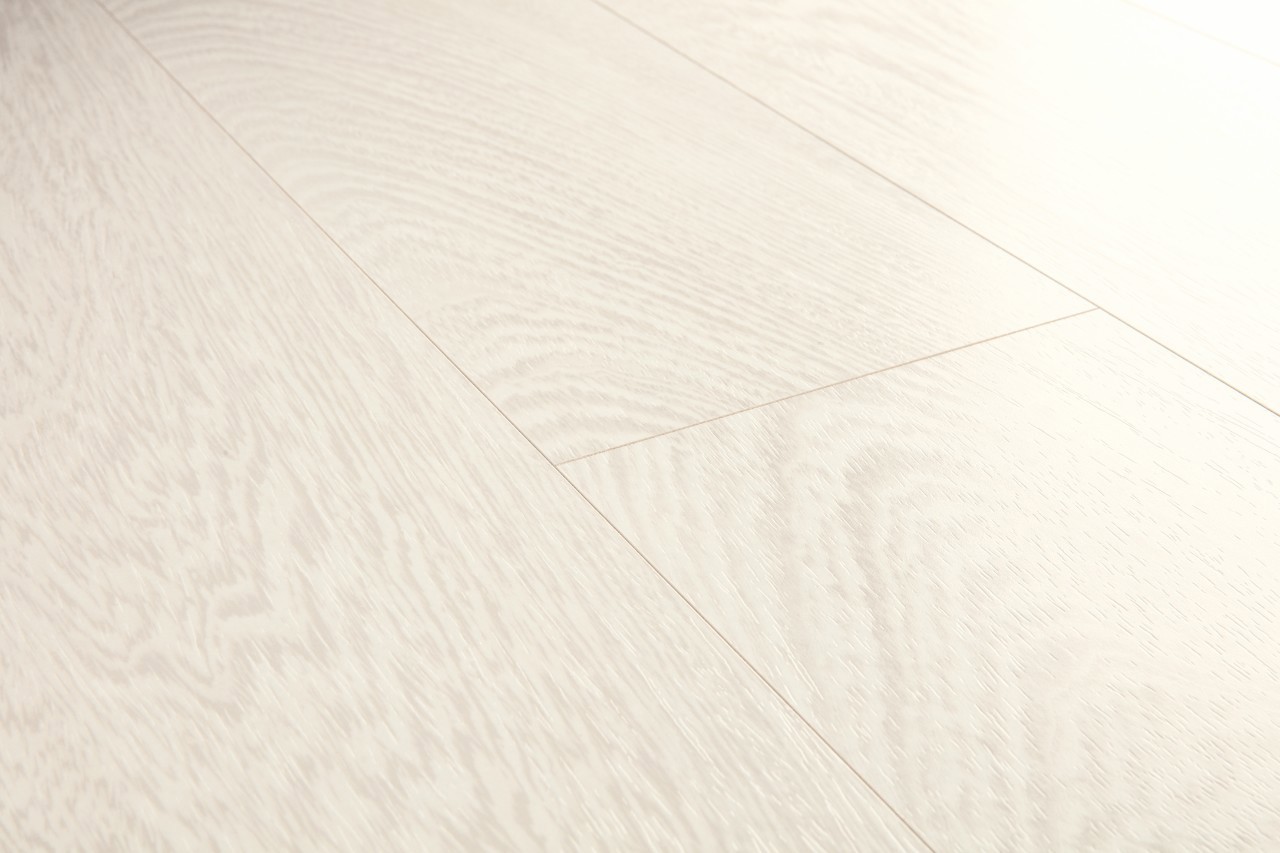 Изображение товара Ламинат Quick Step Венге интенсивный 32 класс 8 мм с фаской 1.507 м²